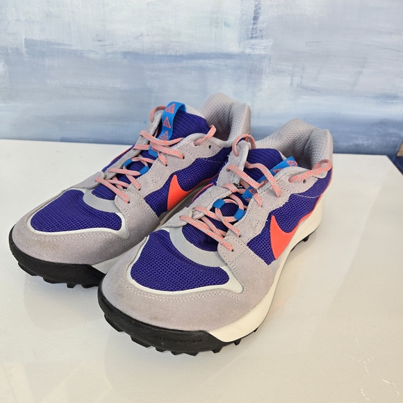 👟 NIKE ACG Grey Lowcate Athletic Trail Shoes , SIZE 10, like new! - Picture 5 of 16